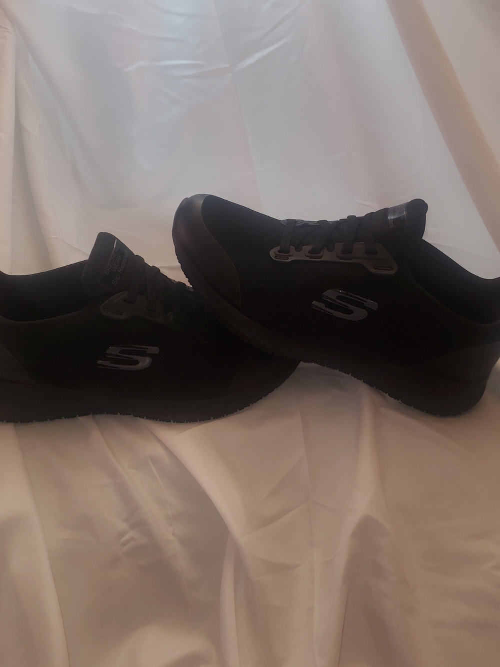 Skechers Women's Work Slip Resistant Black Shoes Size 8